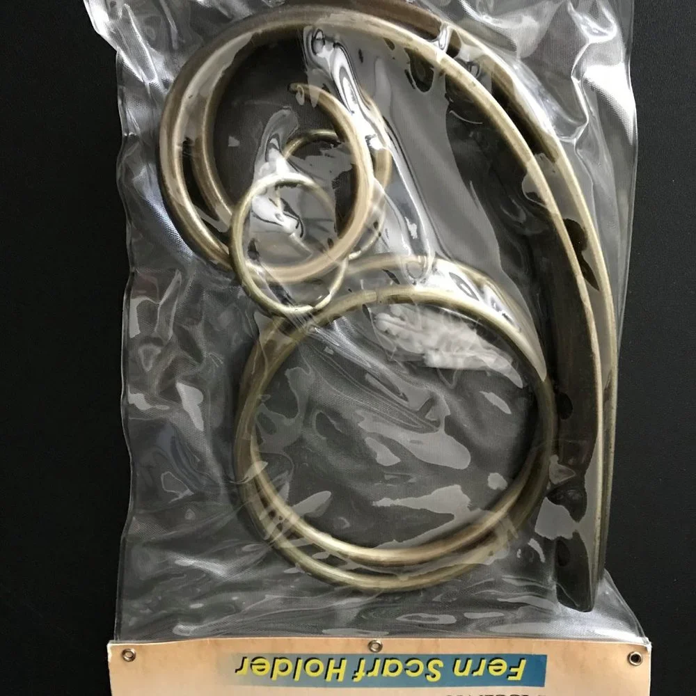 NWT Scarf and Towel Ring Holder, Home Decor Interior Accents Fern